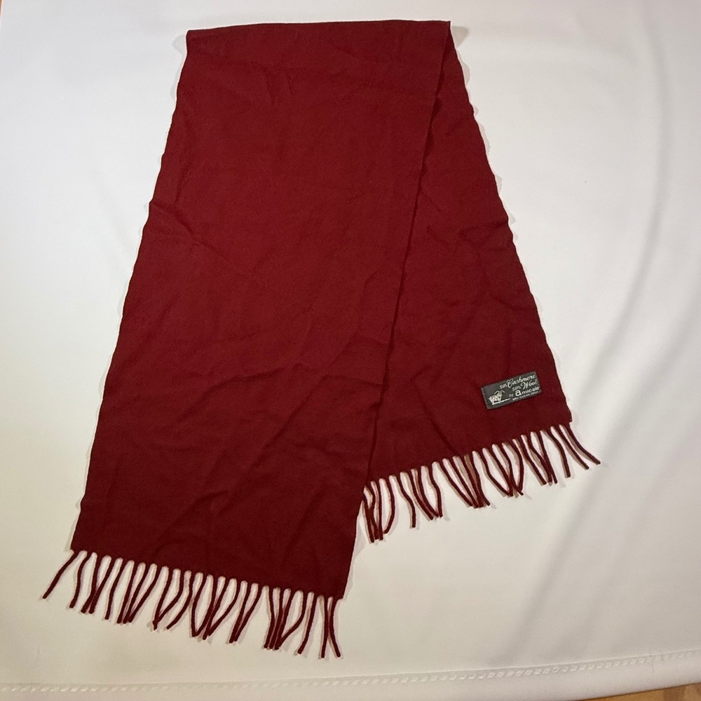 VTG Amicale Scarf Women Burgundy Red Cashmere & Wool Blend Fringe 25" L x11" W